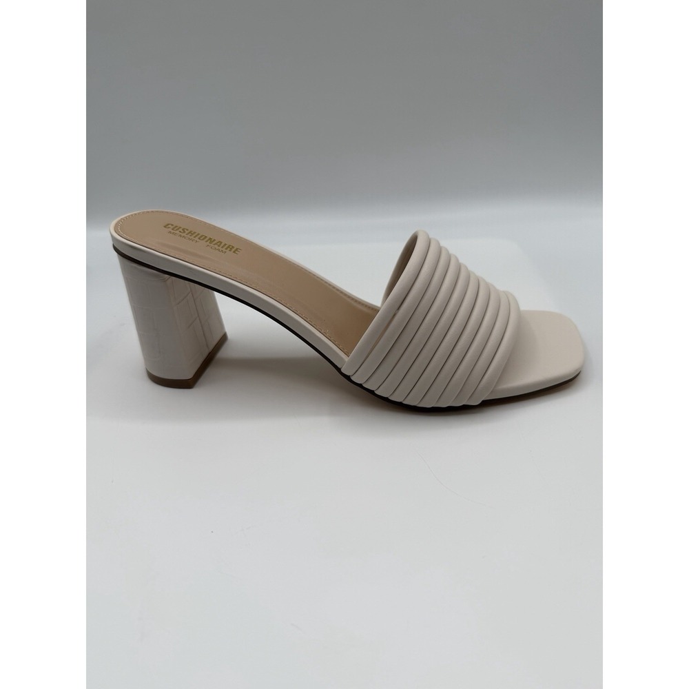 NEW Cushionaire Sandals Women's 9M Irma Slip On Block Heels Slide Bone